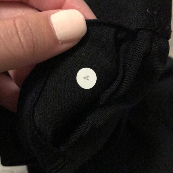 Lululemon racerback black Tank top - Picture 4 of 6